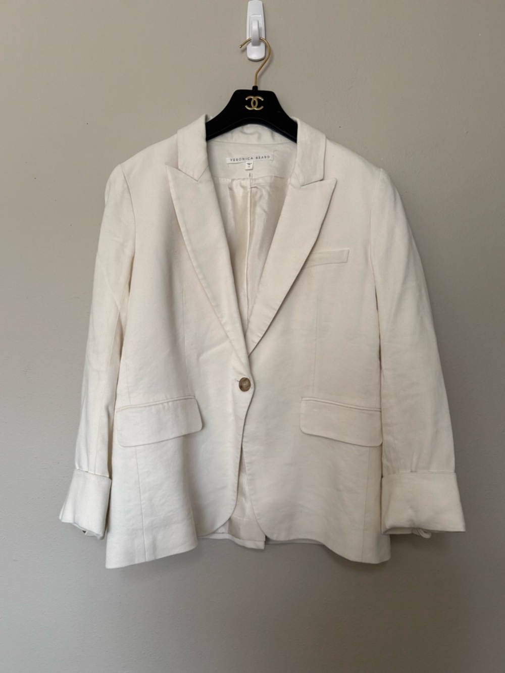 White / Cream Veronica Beard Blazer Size 14